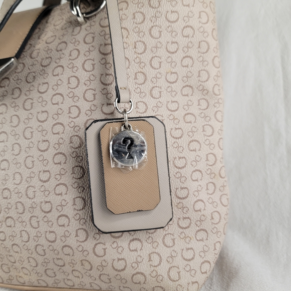 Guess Beige Tote Bag - Picture 3 of 15